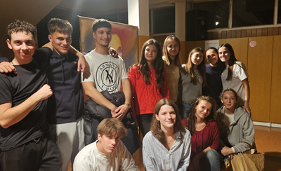 Nastup dramske u OŠ D. Domjanića